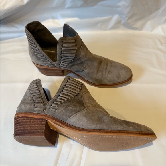 Vince Camuto Gray Ankle Boots - Picture 8 of 8